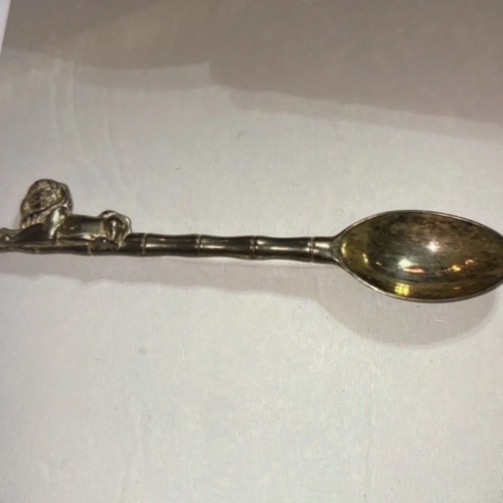 Vintage Disney lion king silver plated teaspoon